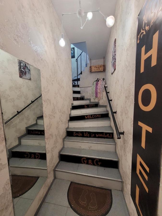 Hotel G&G Тбилиси Екстериор снимка