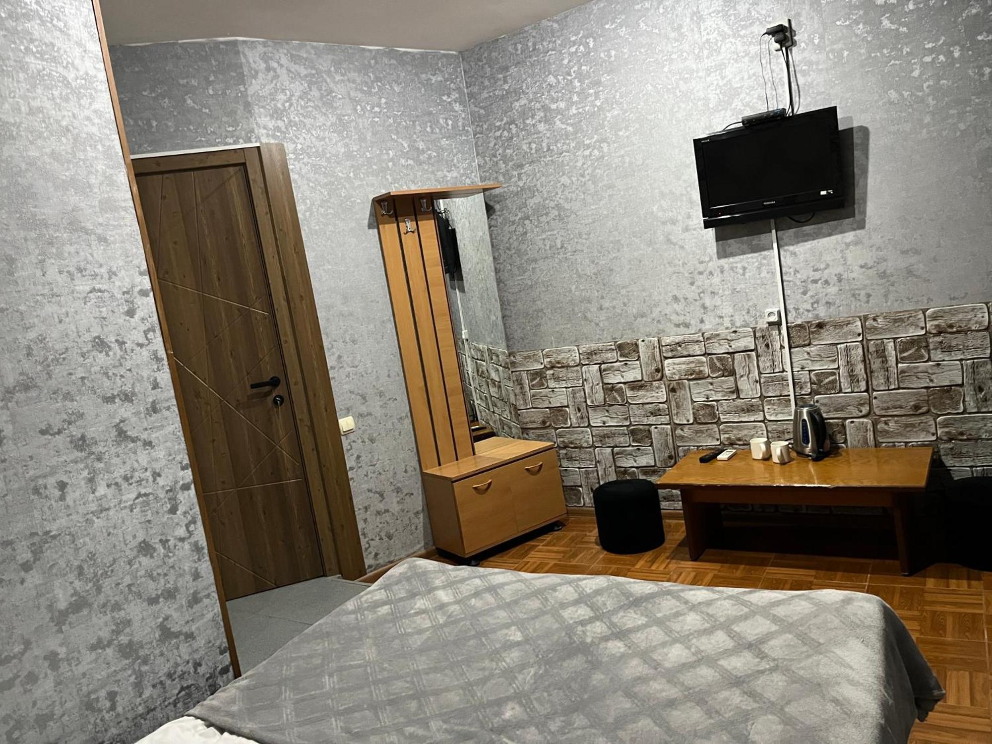 Hotel G&G Тбилиси Екстериор снимка