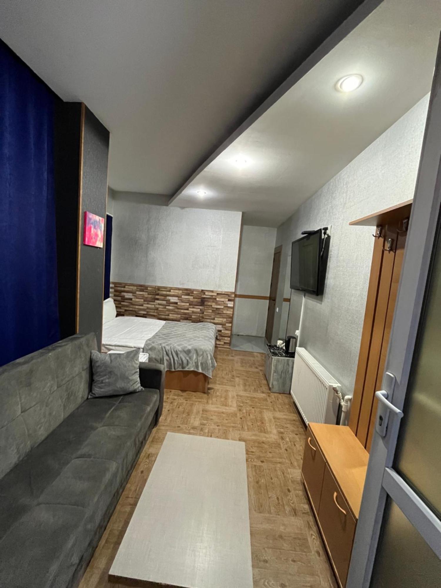 Hotel G&G Тбилиси Екстериор снимка