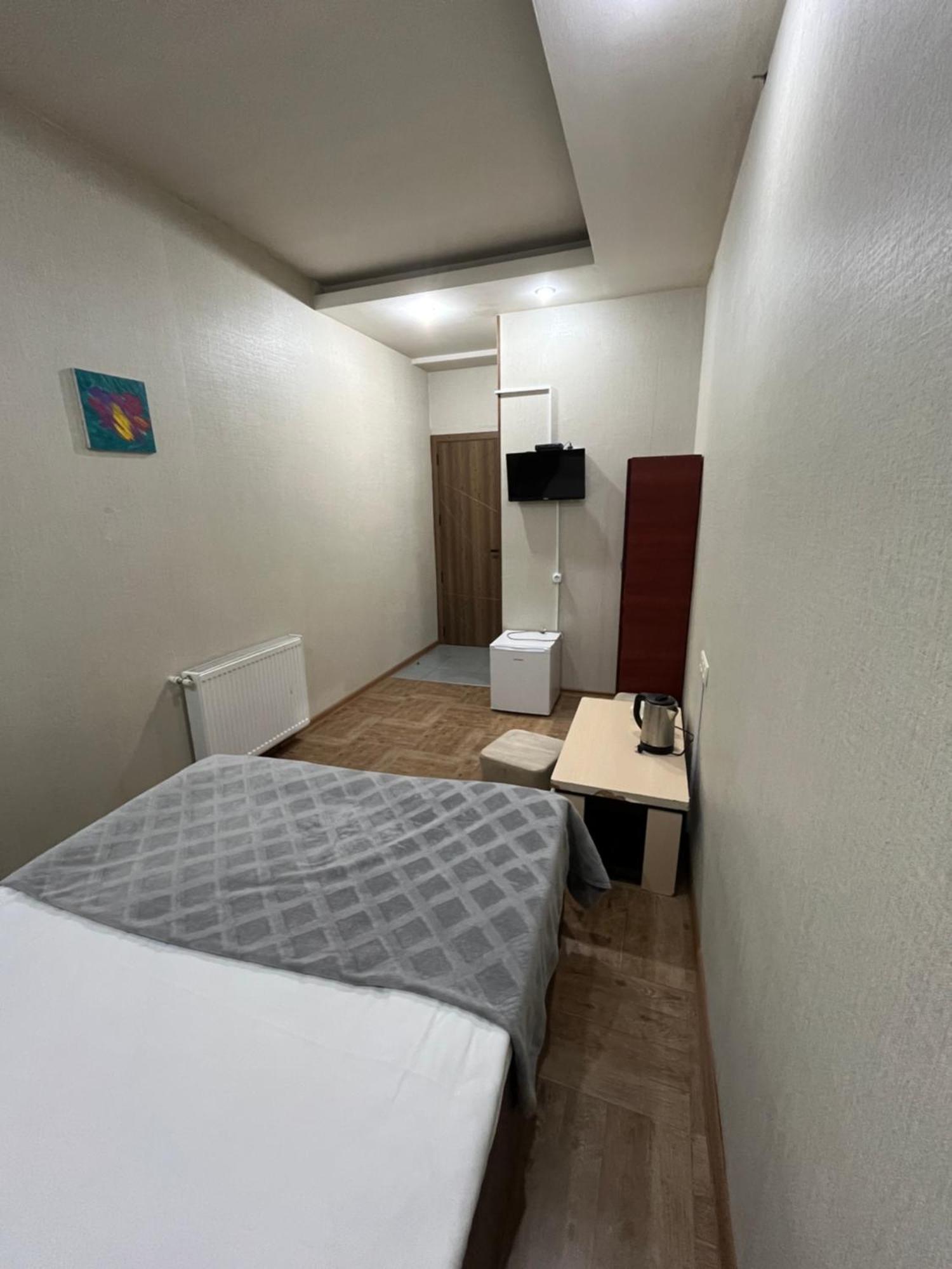 Hotel G&G Тбилиси Екстериор снимка