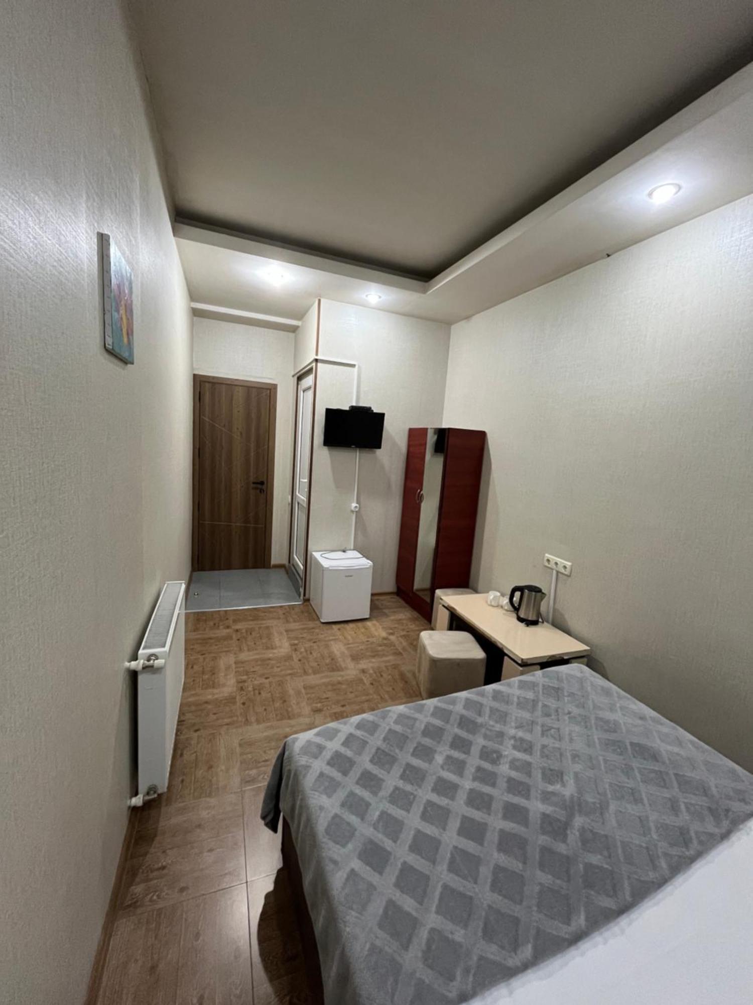 Hotel G&G Тбилиси Екстериор снимка
